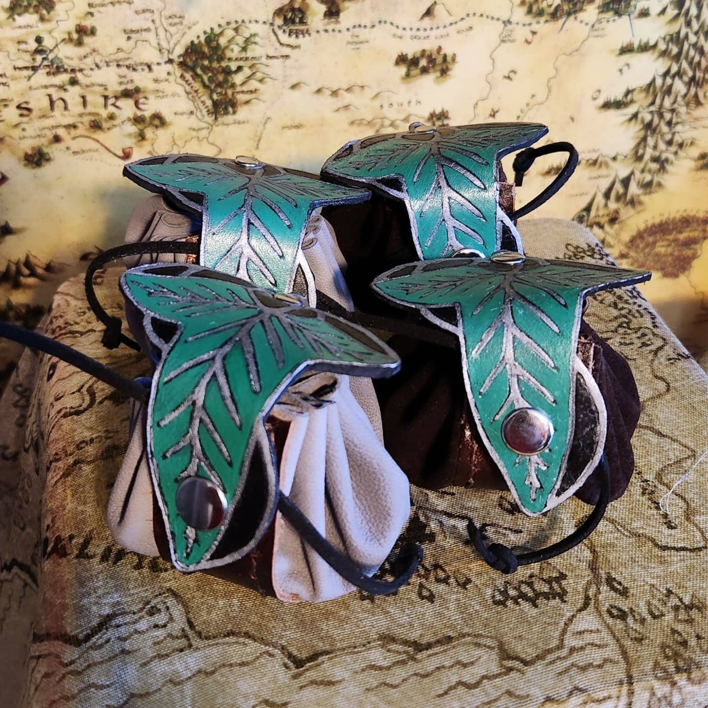 Leather Dice Pouch | Lórien Leaf