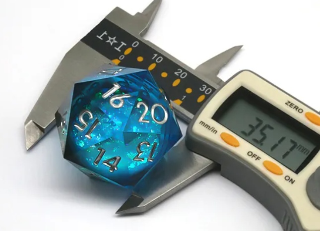 HS Liquid Core Spindown 35mm D20 | Star Cluster