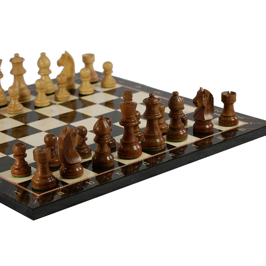 Chess: German Brown/Ivory