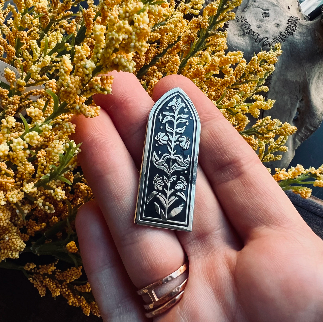 WD Enamel Pin | Tomb Lily