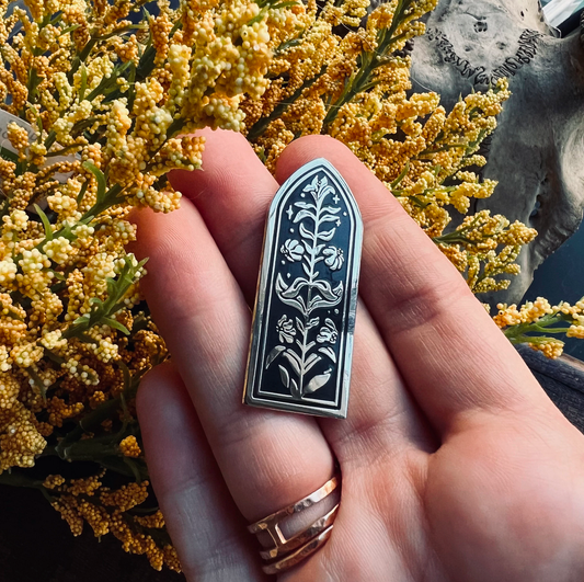 WD Enamel Pin | Tomb Lily
