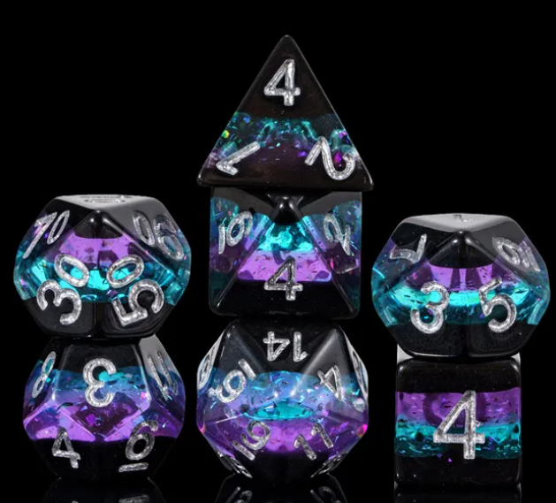 UD "Crystal Geode" Layered Standard Dice Set