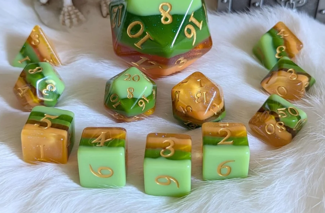 F&F 11pc Dice Set | Timberlight