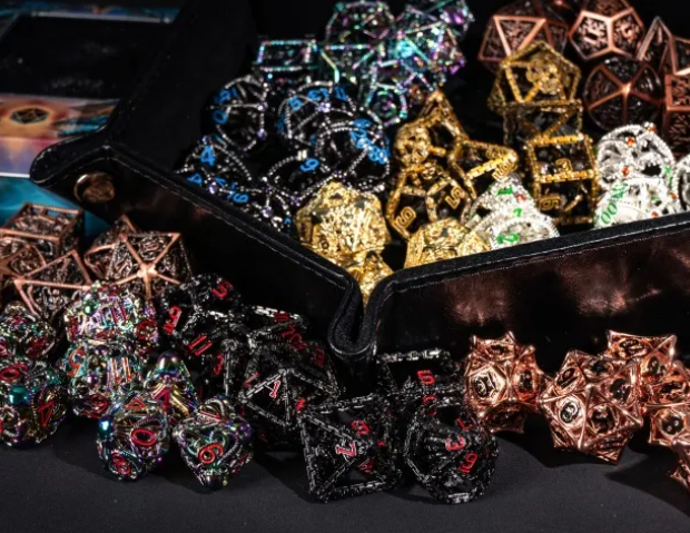 Shiny Metal Holi-Dice!