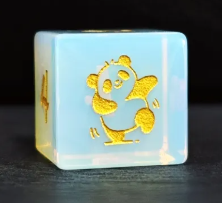 HS Cat's Eye Etched D6