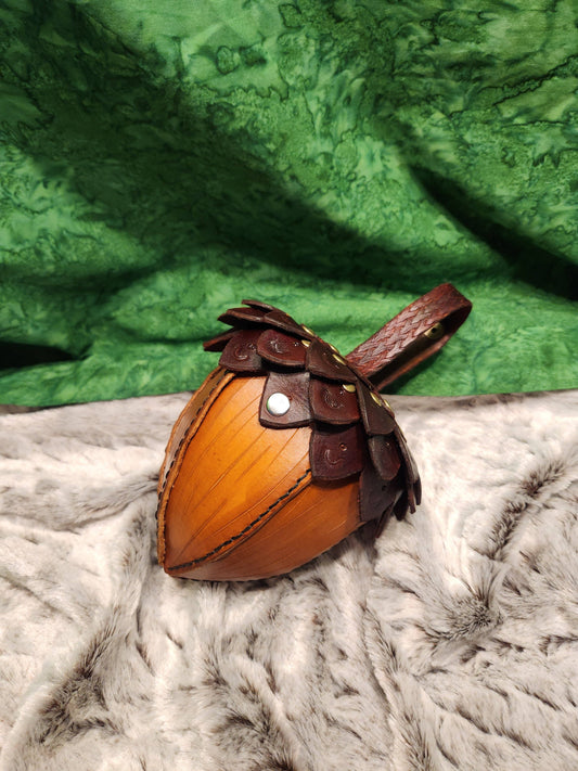 Leather Dice Pouch | Acorn