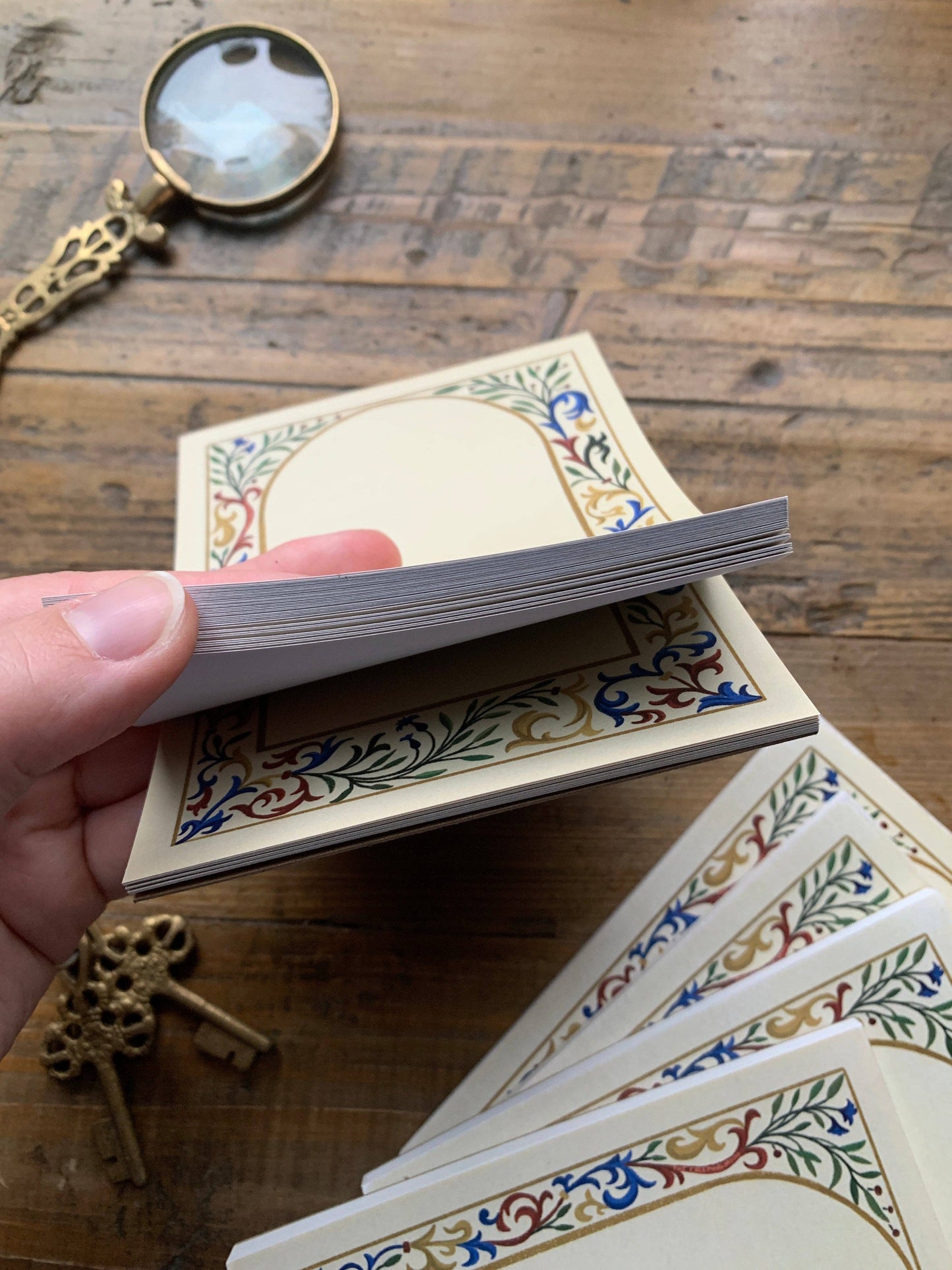 CM Notepad | Medieval Border