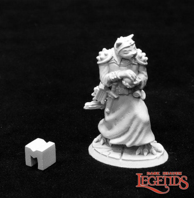 Dark Heaven: Tawnyll, Catfolk Wizard [Reaper 03933]